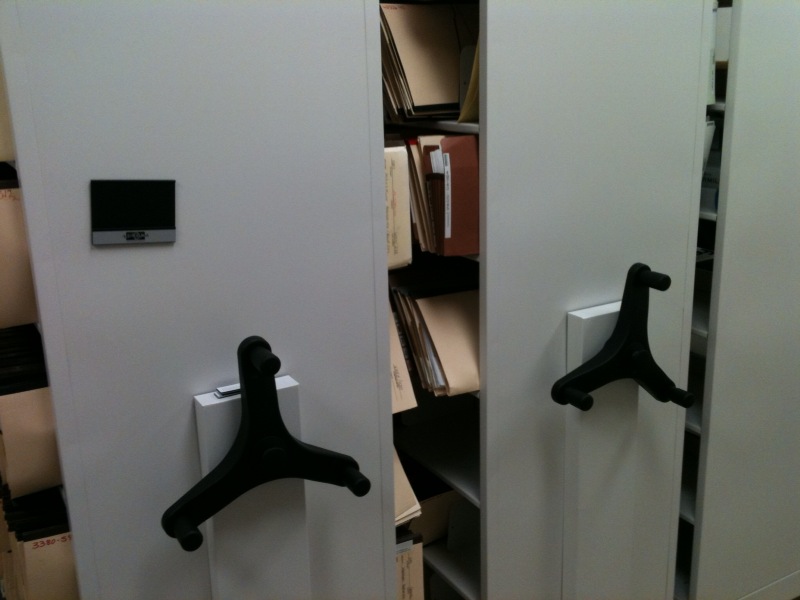 High Density Stockroom Shelving Handles 